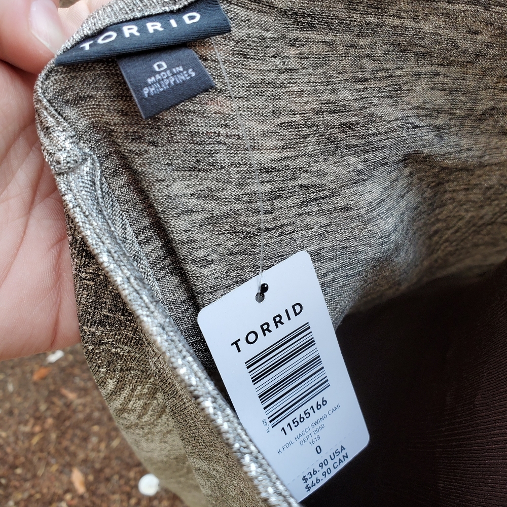 Torrid Shimmer Cami Size OX - Picture 8 of 11
